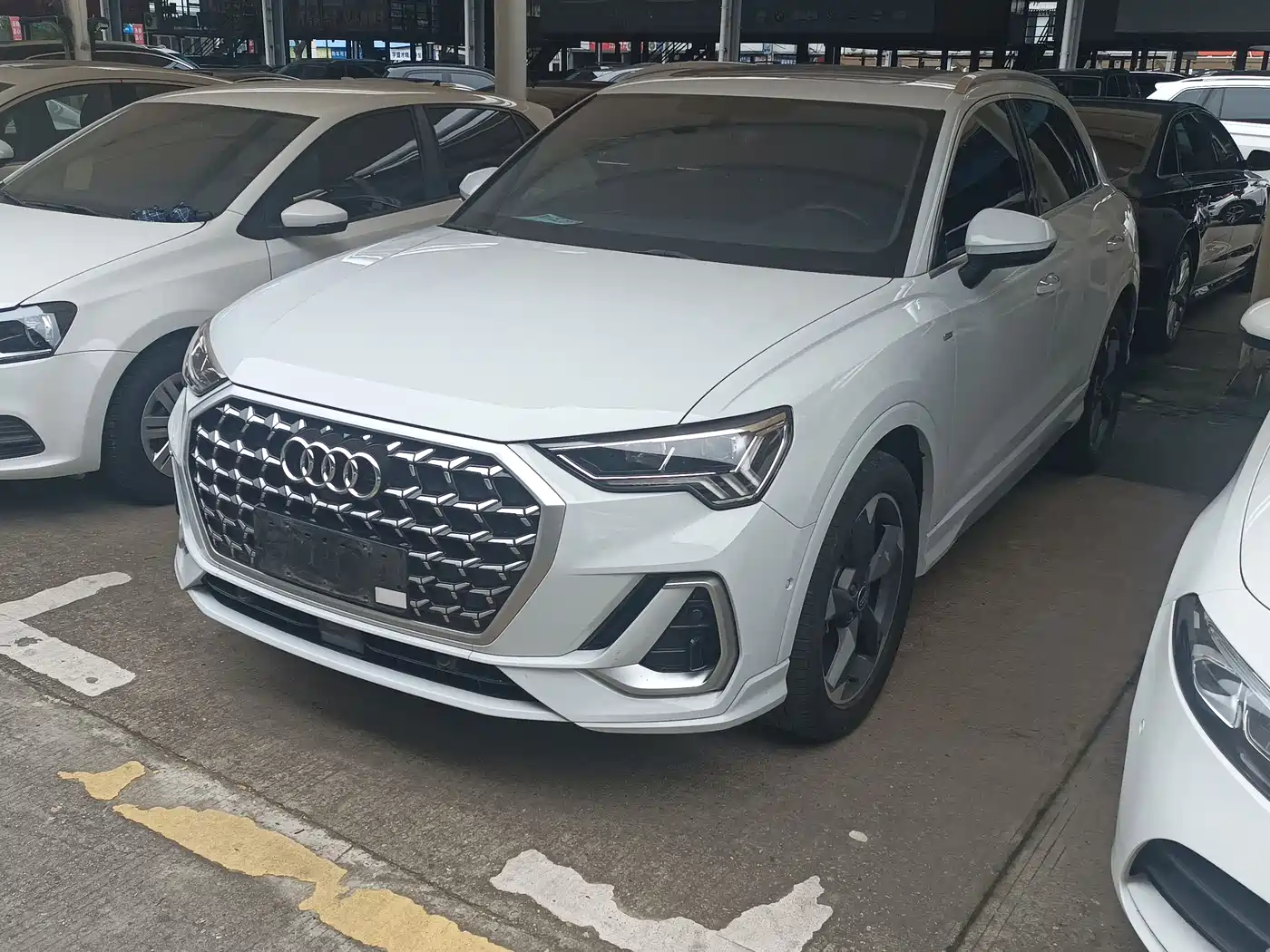 Audi Q3 2024 35 TFSI Fashion Sport