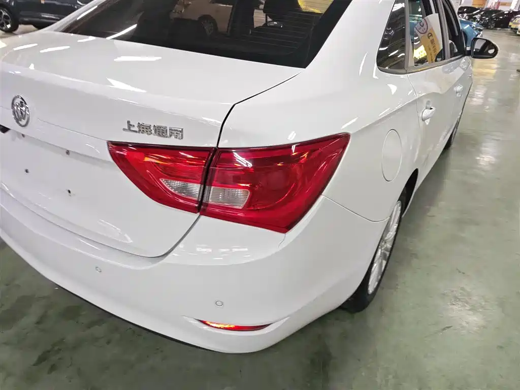 Buick Excelle 2015 15N Automatic Luxury фото 8