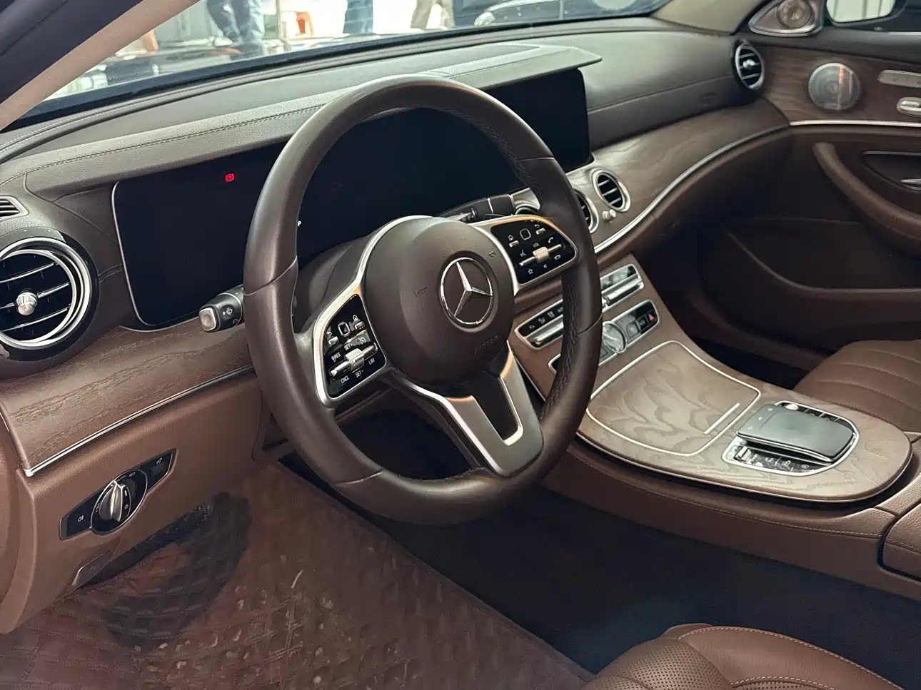 Mercedes-Benz E-Class 2020 Facelift E 300 L Exclusive фото 7