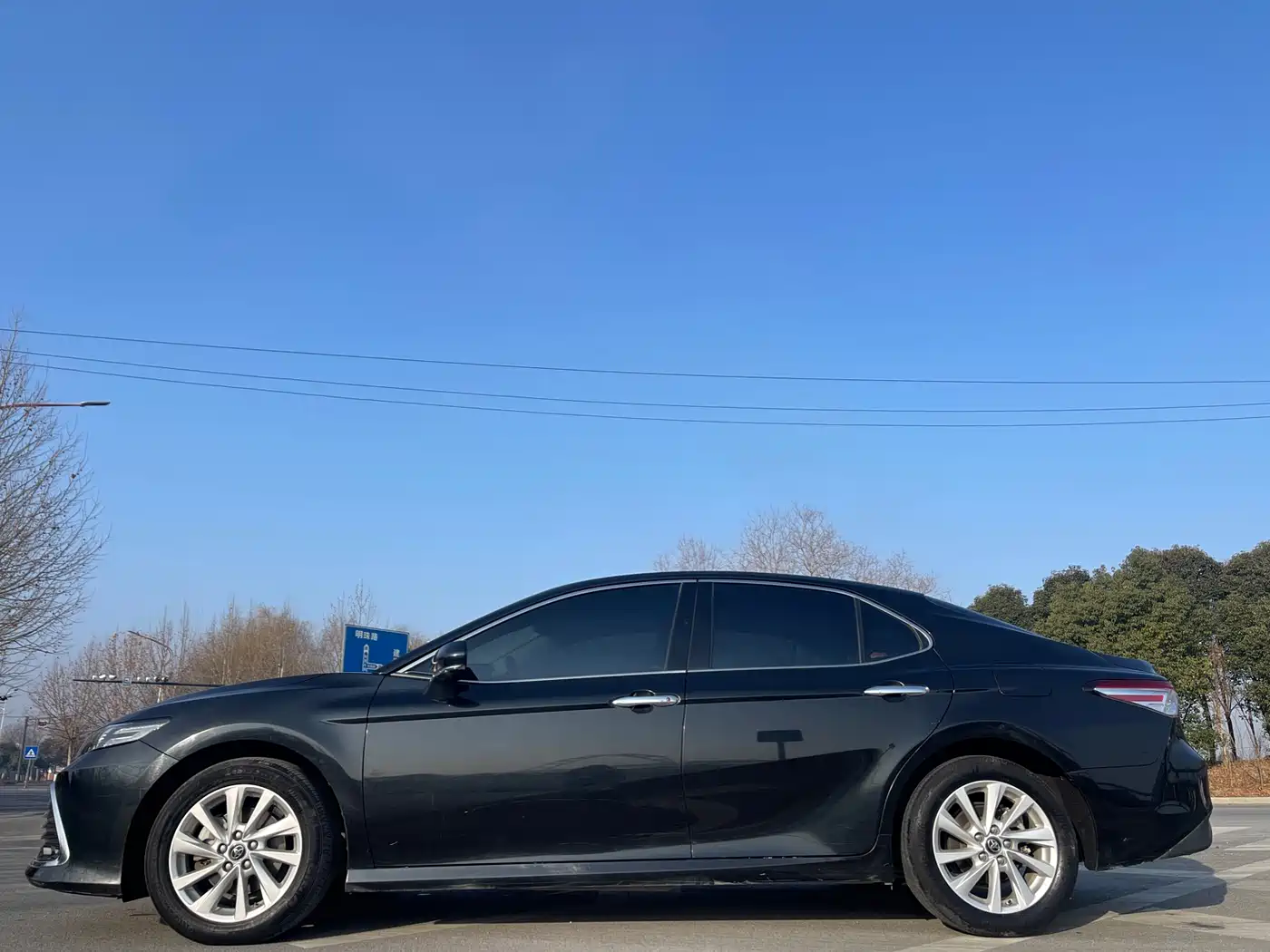 Toyota Camry 2023 2.0G Luxury Edition фото 4