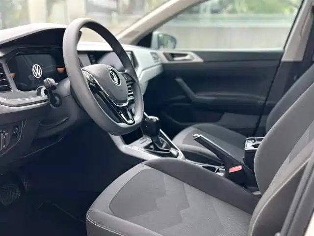 Volkswagen Polo 2023 Facelift Plus 1.5L Auto Joyful Living Edition фото 7