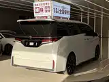 Фото 3 - Toyota Vellfire