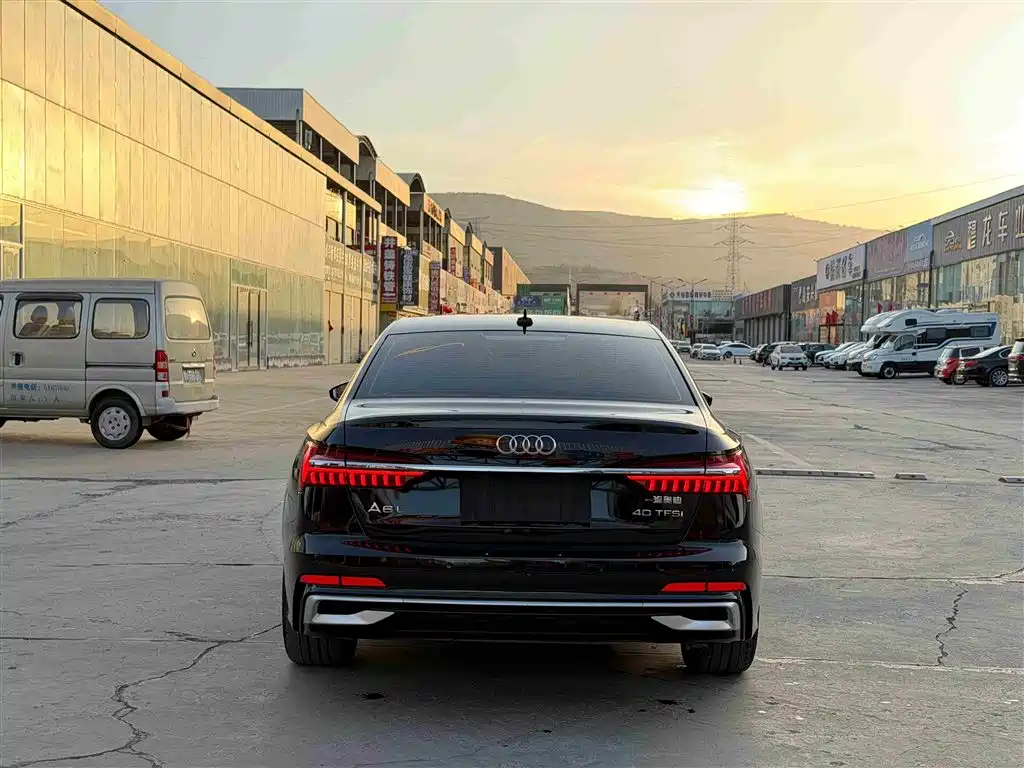 Audi A6L 2023 40 TFSI Luxury Dynamic фото 5