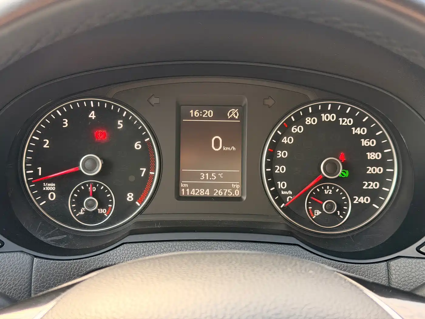 Фото 4 - Volkswagen Sharan