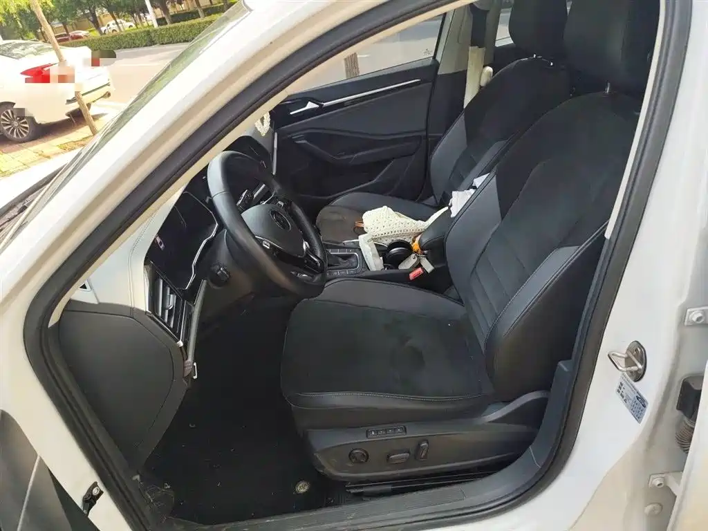 Volkswagen Sagitar 2021 280TSI DSG Luxury Smart Connect фото 8