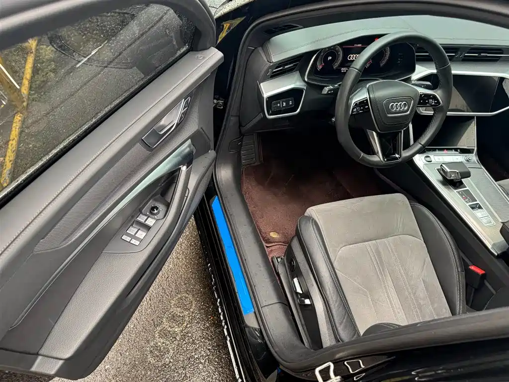 Audi A6L 2024 45 TFSI Premium Dynamic фото 3