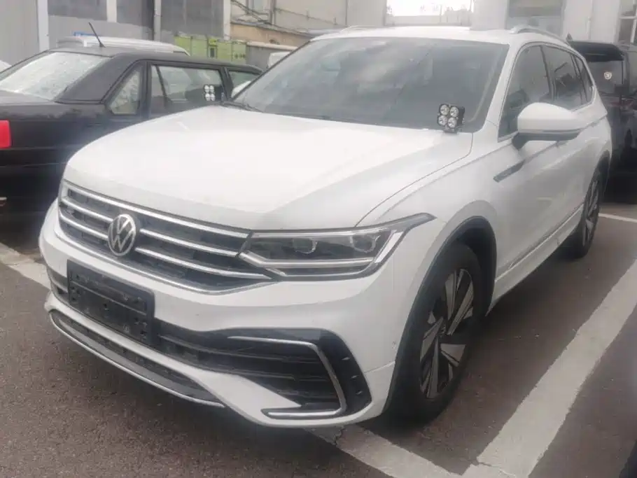 Volkswagen Tiguan L 2023 380TSI 4WD R-Line Premium 7-seater