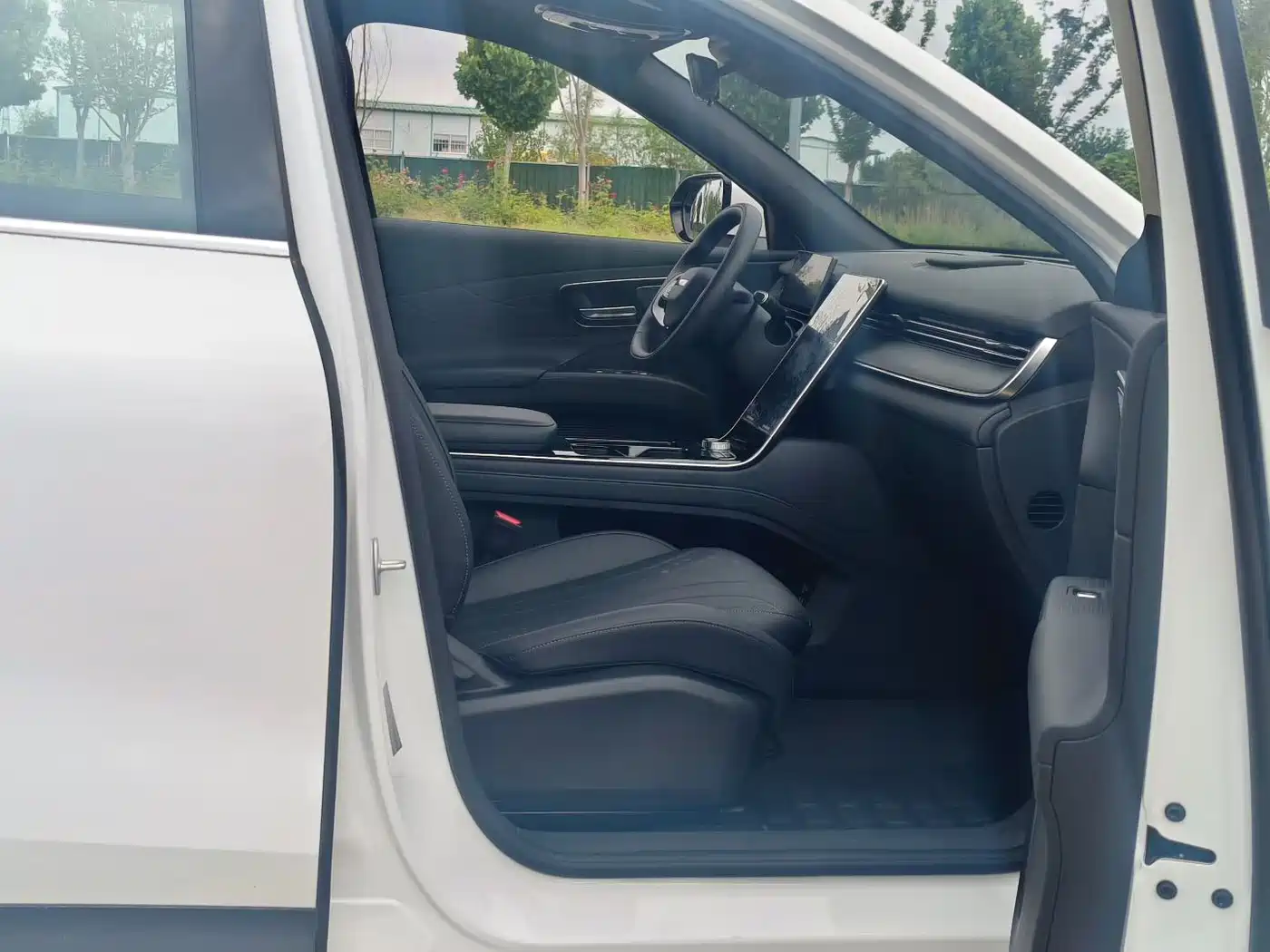 Chery Tiggo 8 2026 Model Leopard Edition 290TGDI Automatic Comfort фото 5