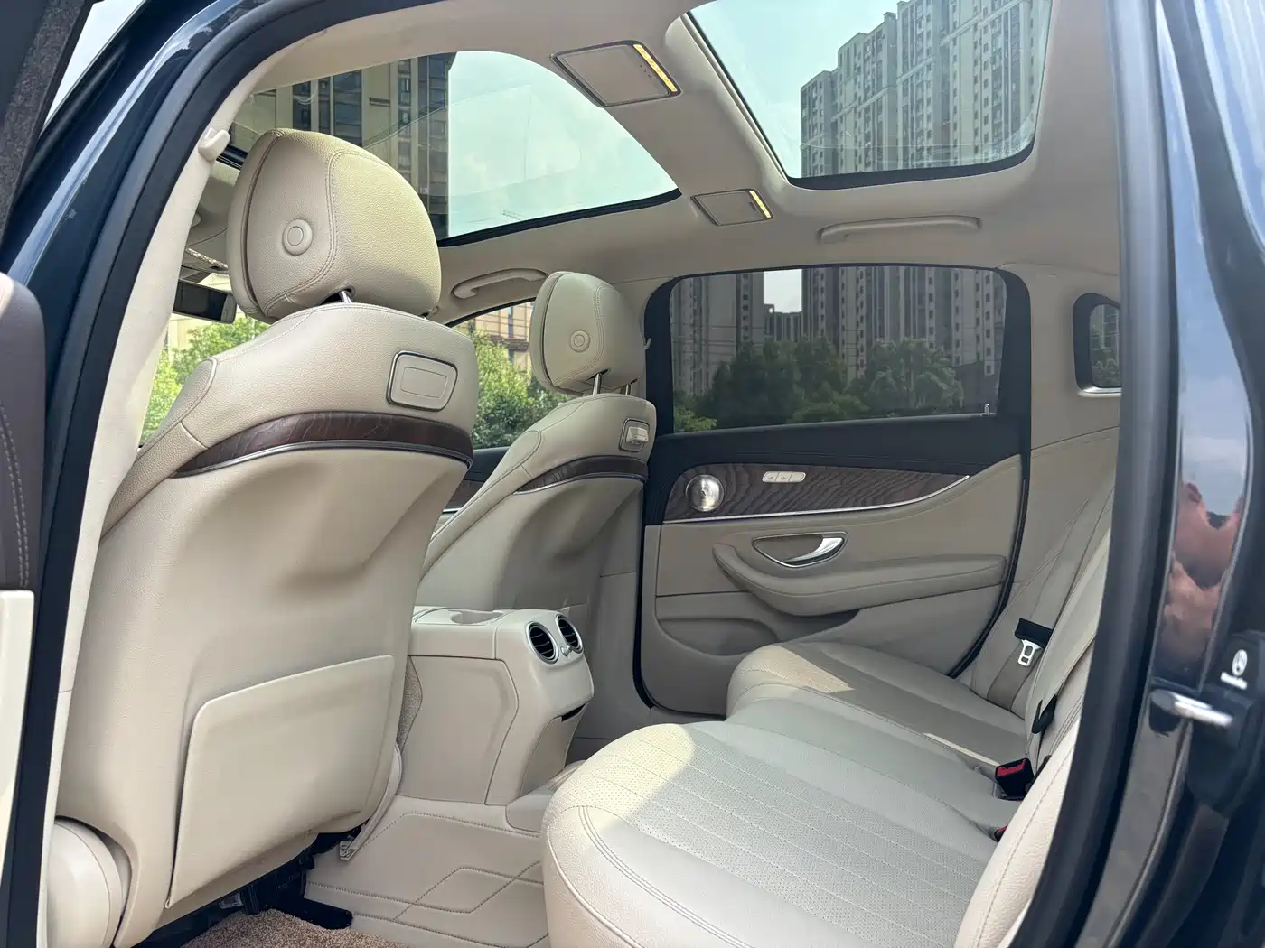 Mercedes-Benz E-Class 2018 Facelift E 300 L Fashion фото 5