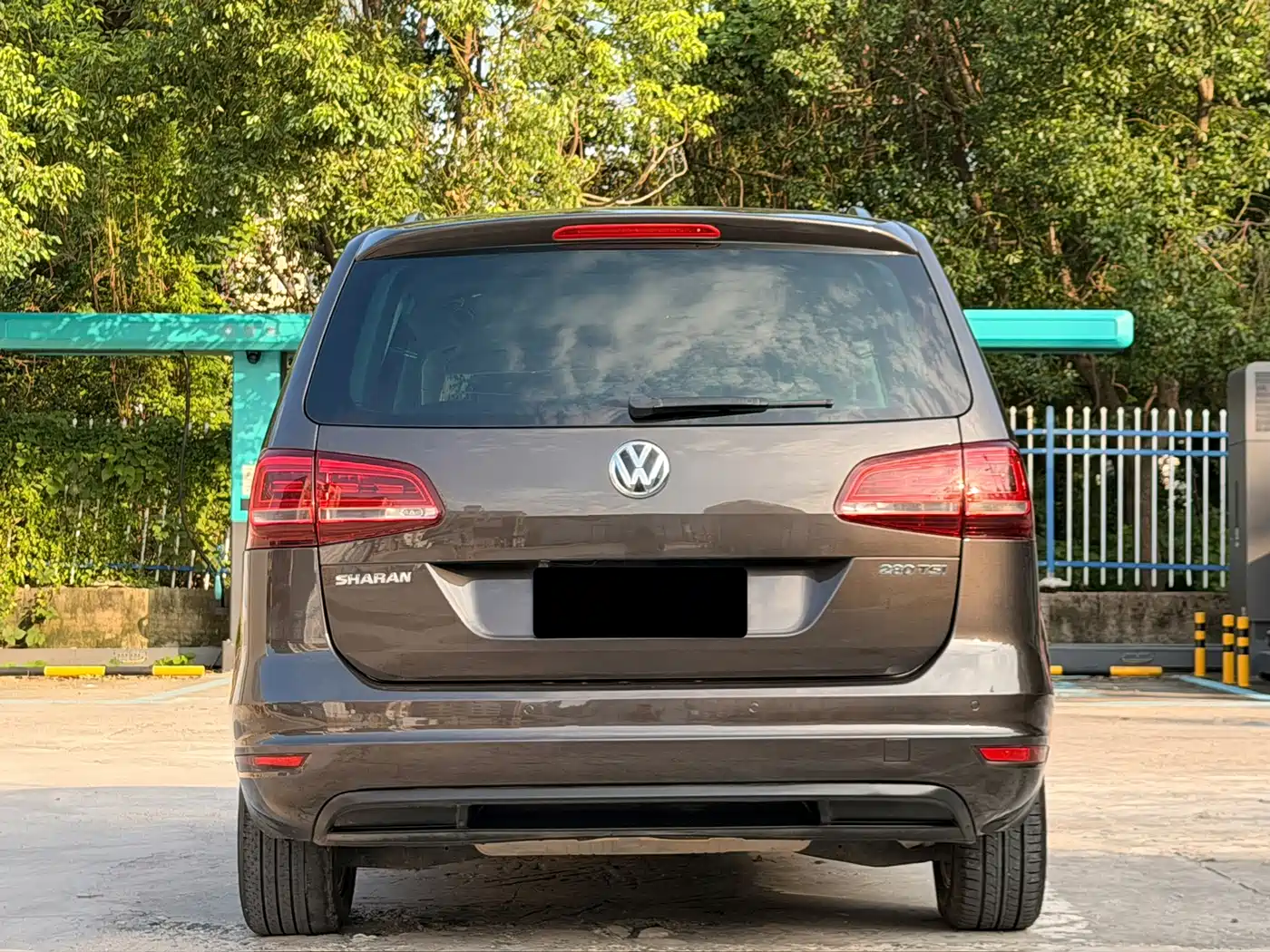 Фото 15 - Volkswagen Sharan