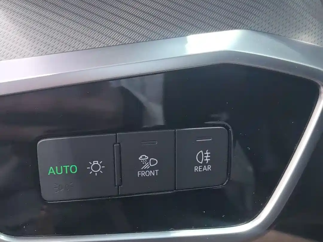 Audi A6L 2019 45 TFSI quattro Premium Elegance фото 11