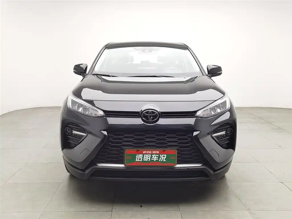 Toyota Wildlander 2022 2.0L CVT FWD Luxury Edition фото 3