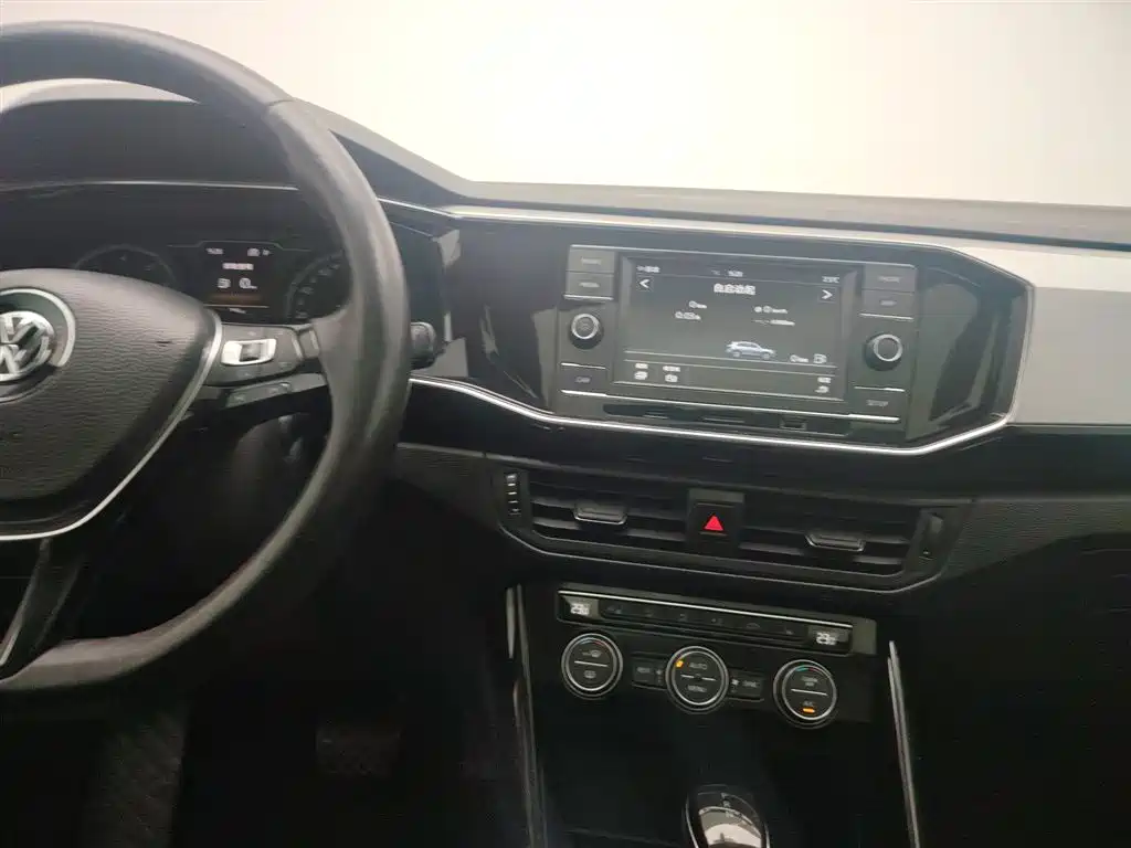Volkswagen Tayron 2019 330TSI 2WD Luxury China VI фото 12