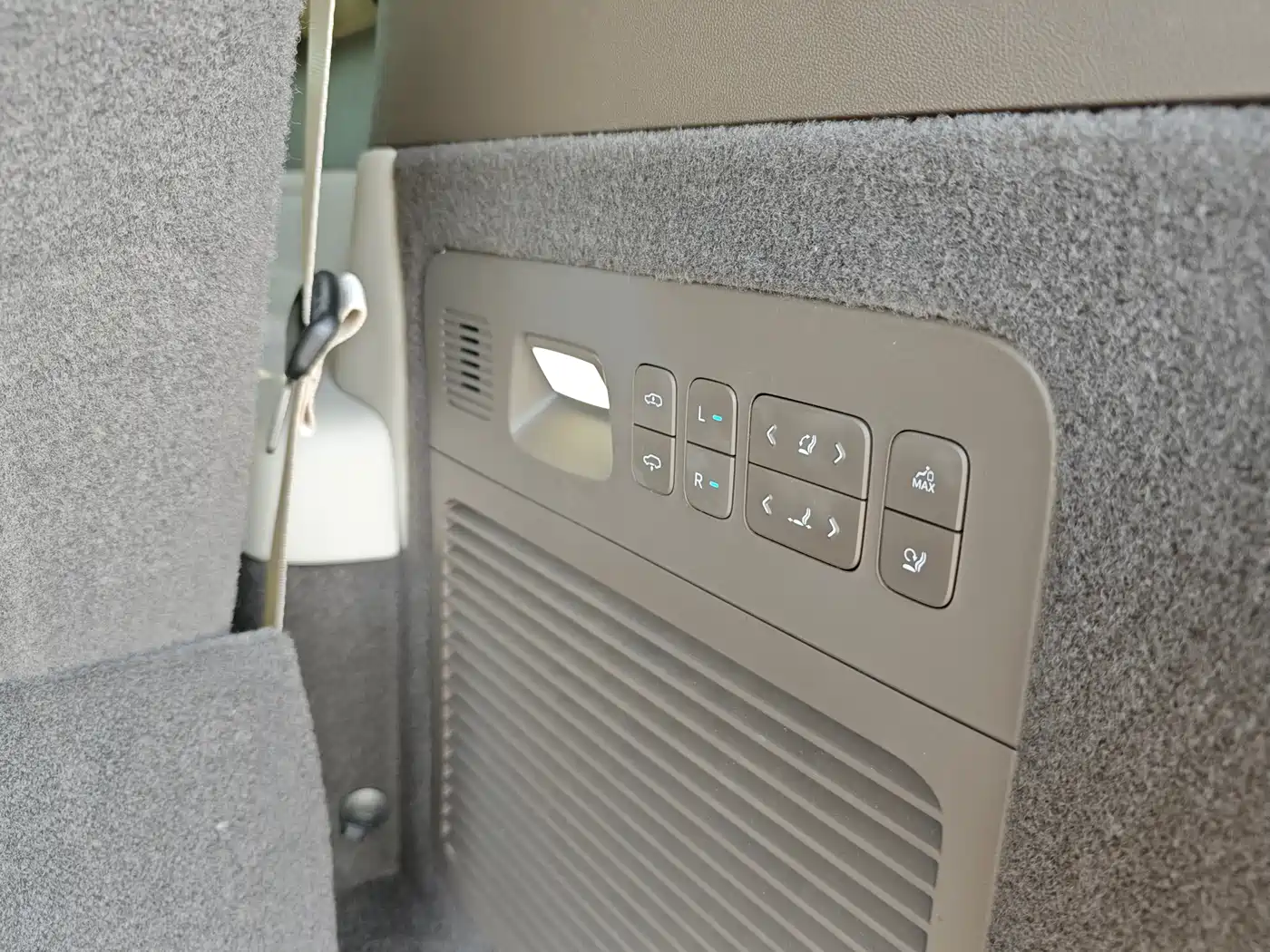 Denza N8L 2026 Model Prestige Edition фото 19