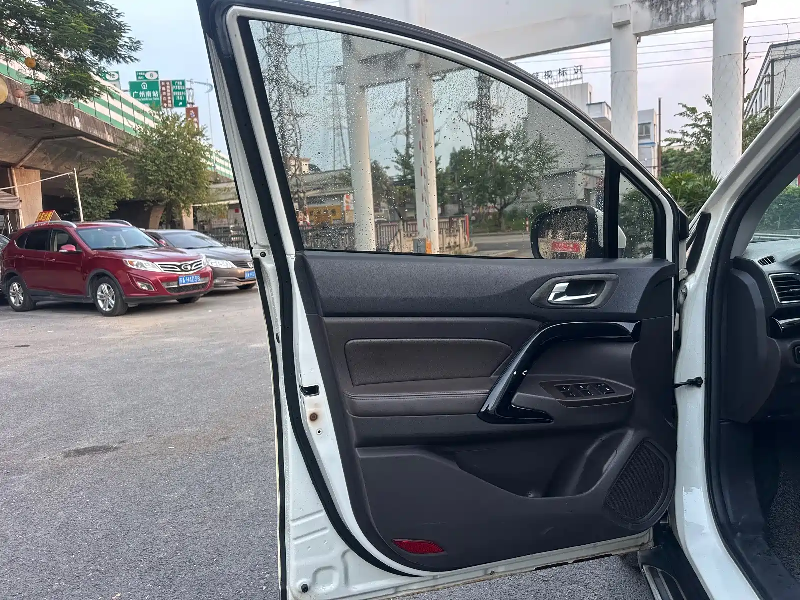 صورة 9 - GAC Trumpchi GS4