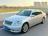 Фото 2 - Lexus LS
