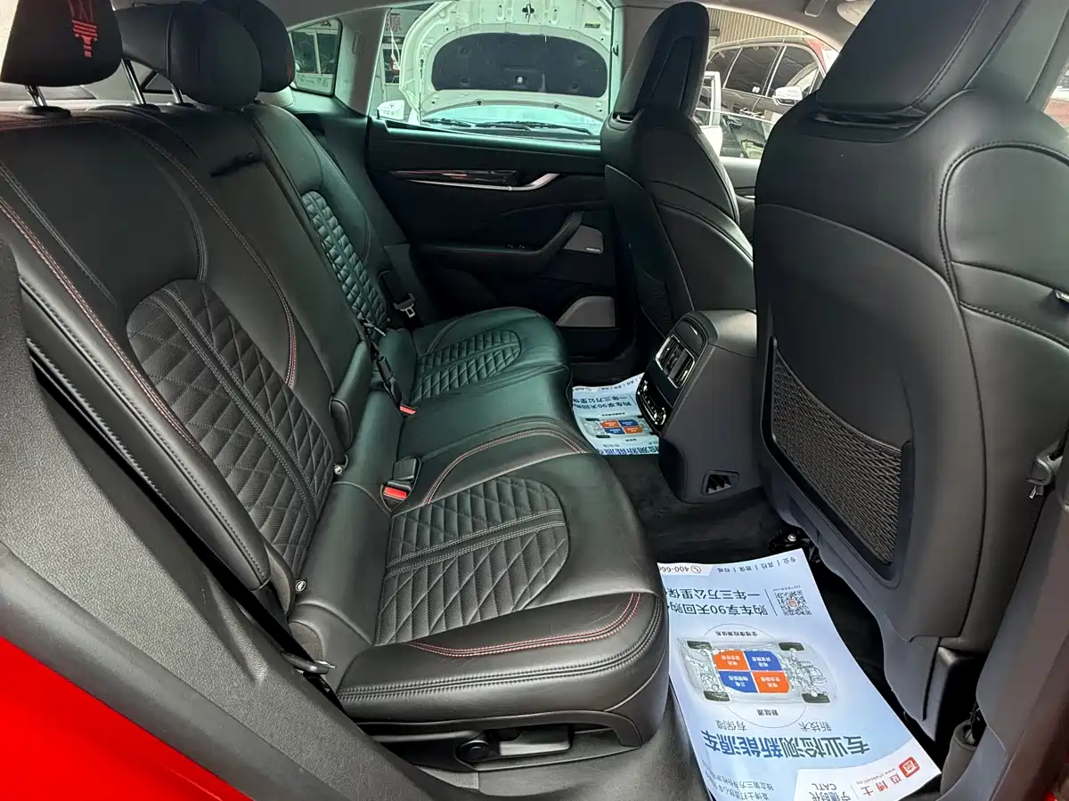 Maserati Levante 2019 3.8T GTS фото 19