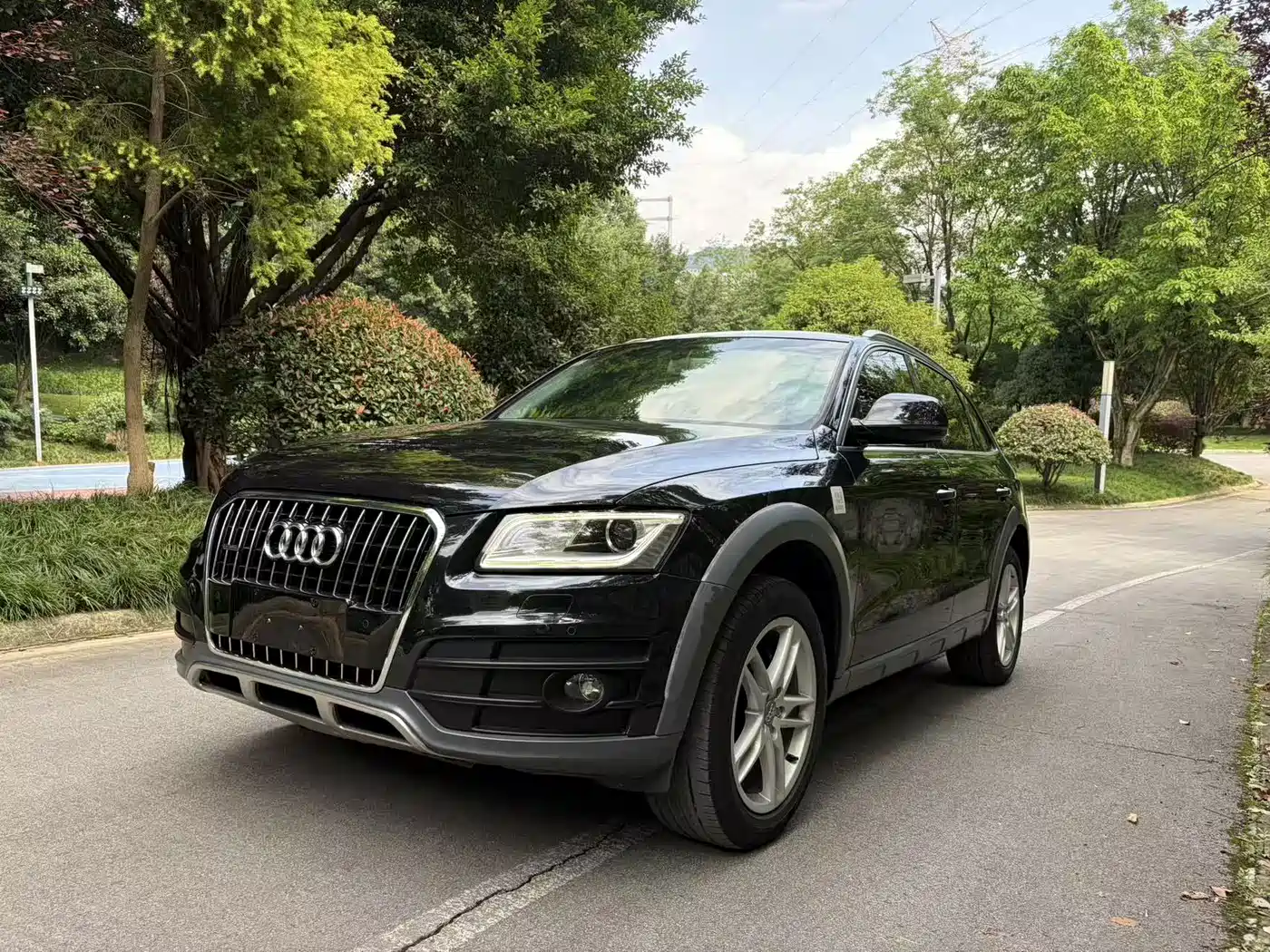 AUDI Q5