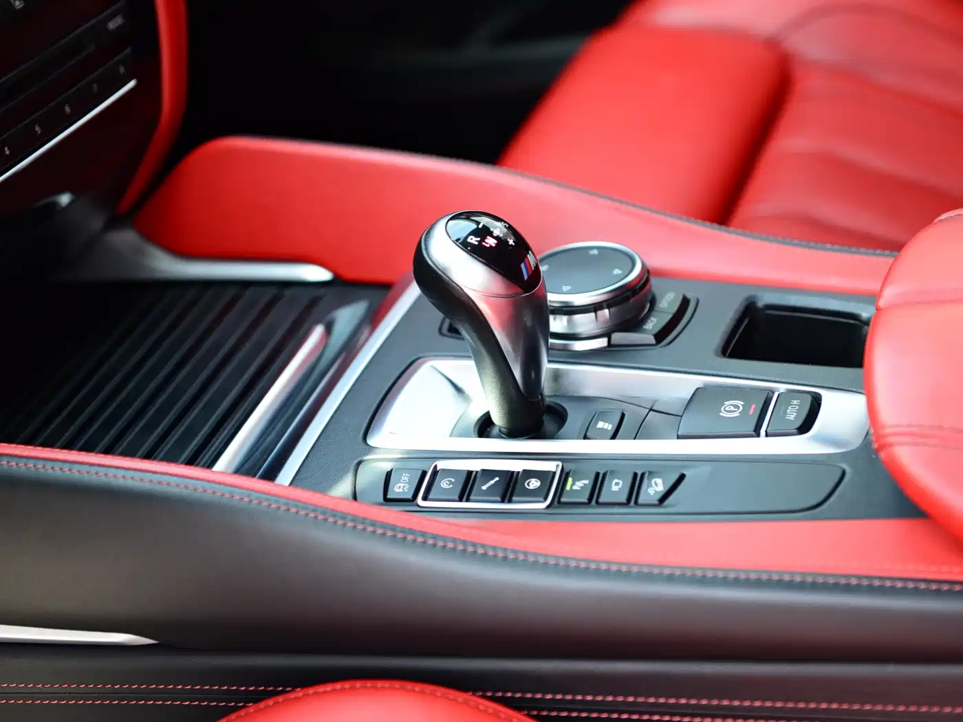BMW X6 M 2015 X6 M фото 18