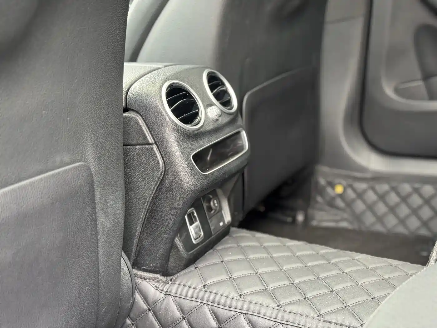 Mercedes-Benz C-Class 2020 C 260 L Sport фото 11