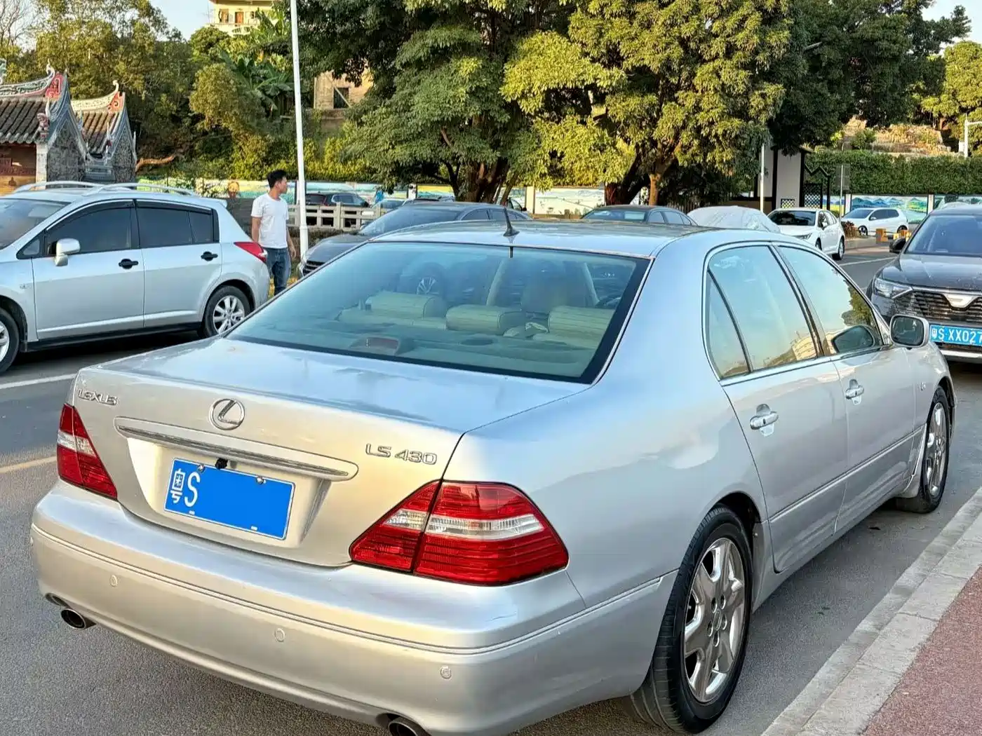 Lexus LS 2005 430 фото 4