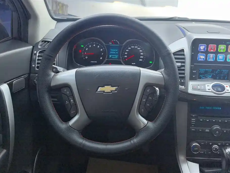 Chevrolet Captiva 2015 2.4L AWD Flagship 7-Seater фото 15
