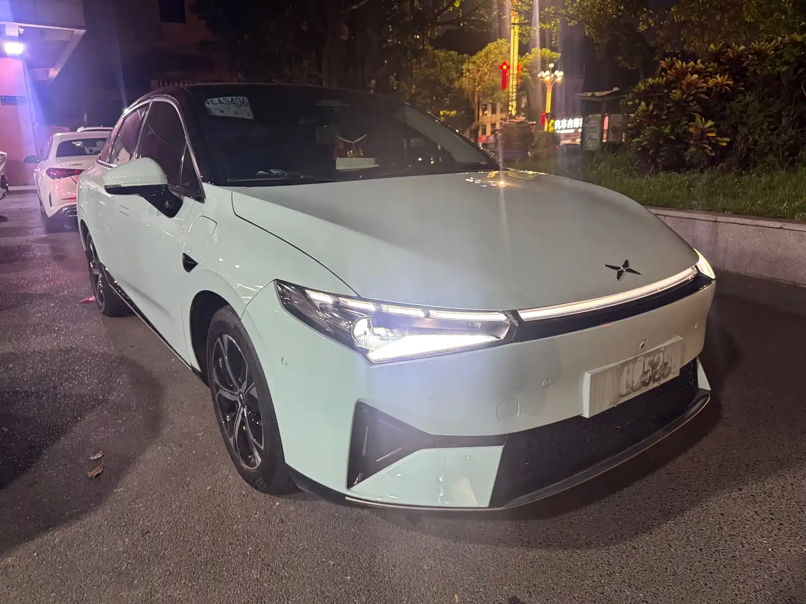 Фото 3 - XPeng P5