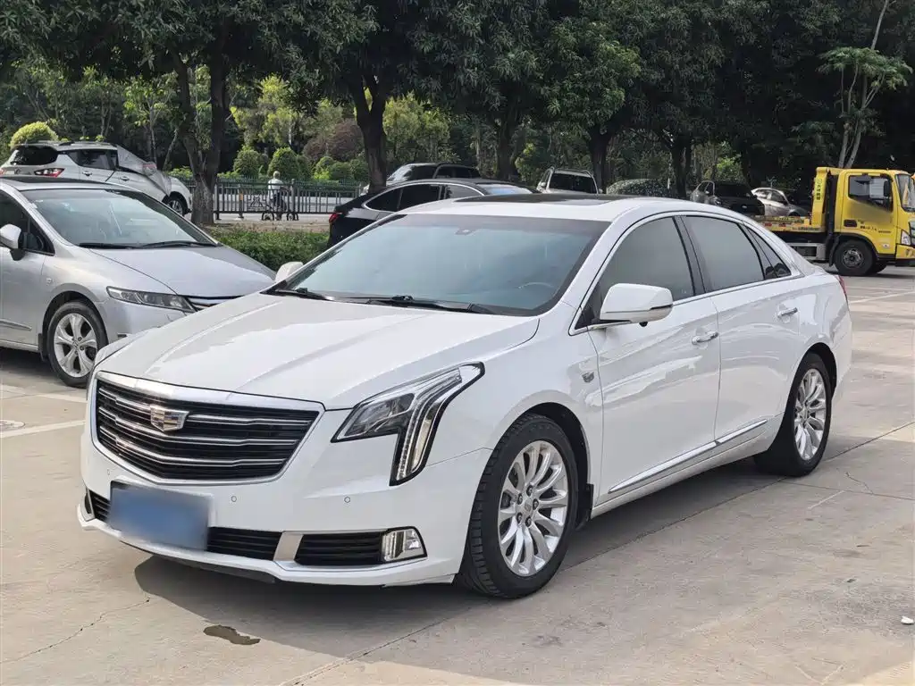 Cadillac XTS 2018 28T Elite фото 2