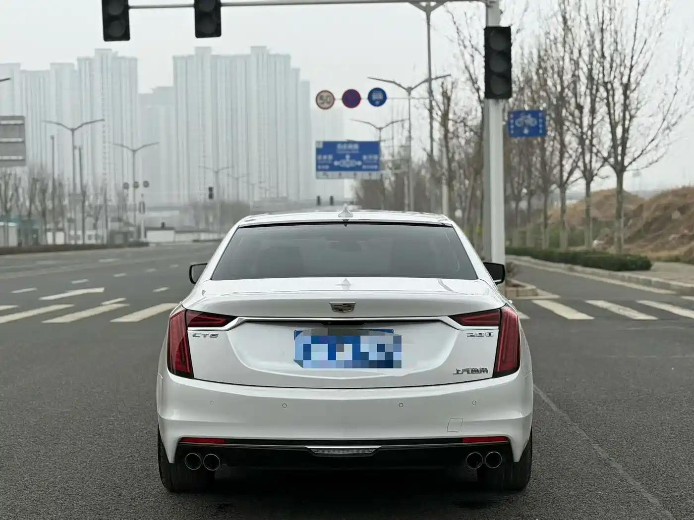 CADILLAC CT6
