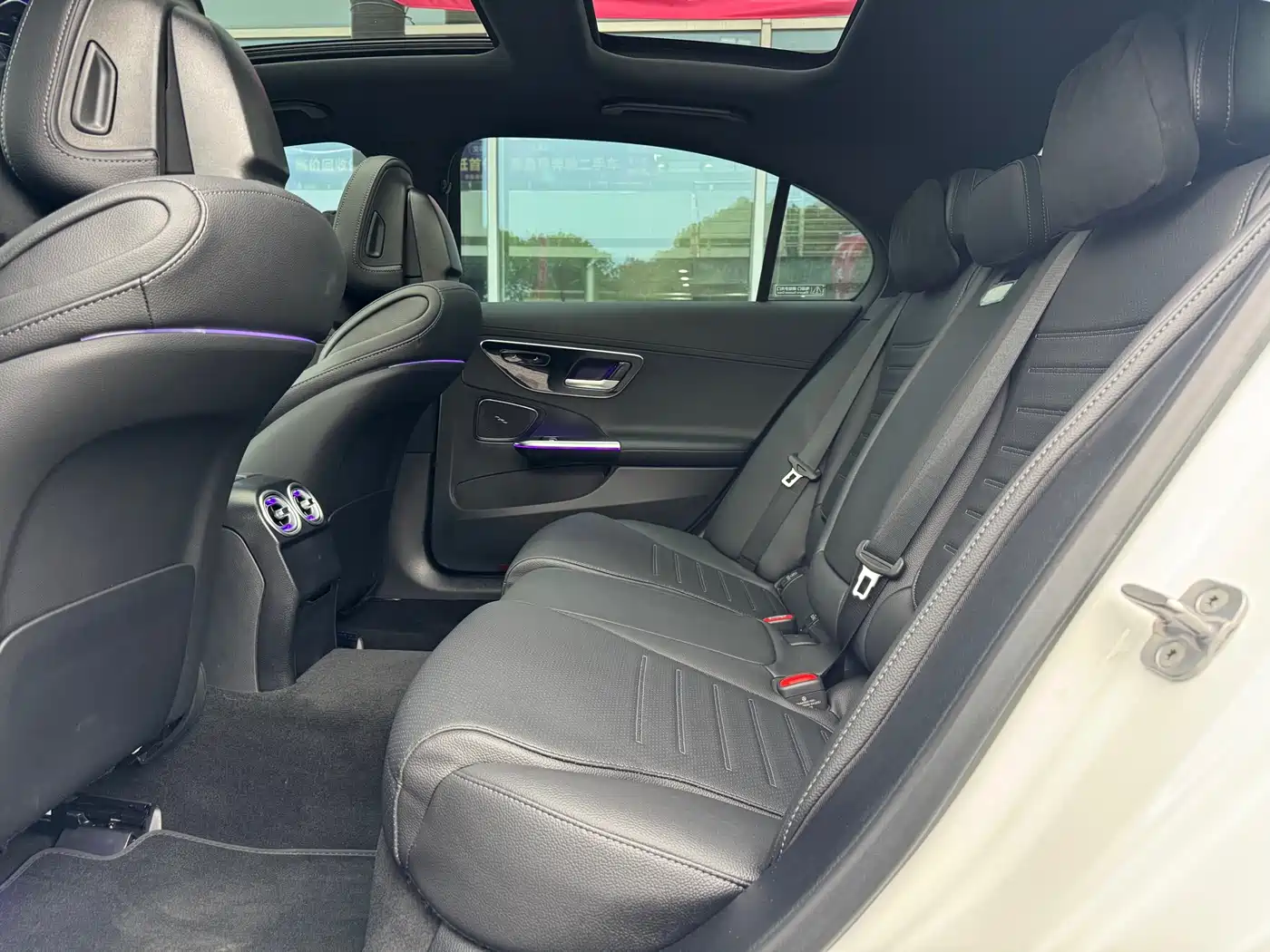 Mercedes-Benz C-Class New Energy 2025 C 350 eL фото 14