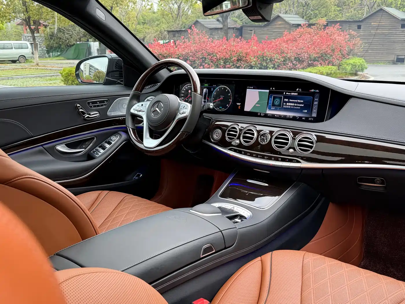 Mercedes-Benz Maybach S-Class 2020 S 450 4MATIC Collector's Edition фото 11