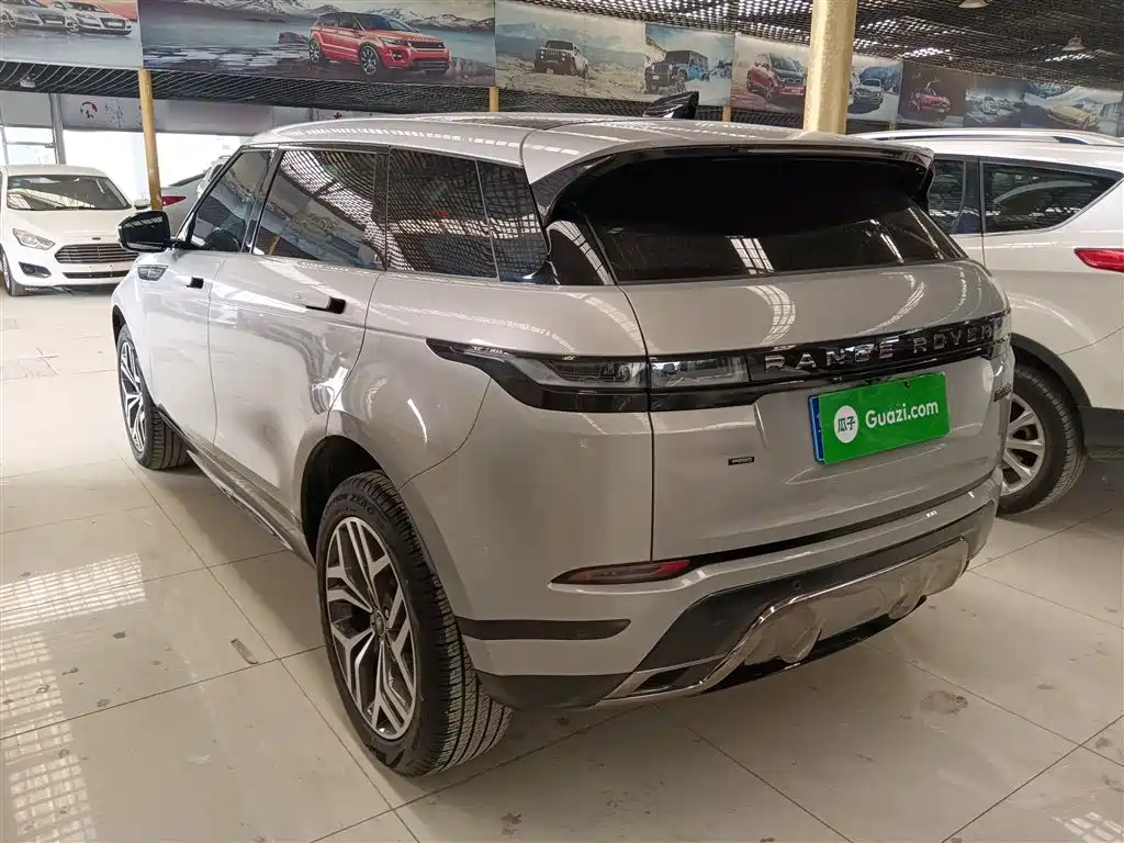 Land Rover Range Rover Evoque 2022 Range Rover Evoque L 249PS R-Dynamic Luxury Edition фото 23
