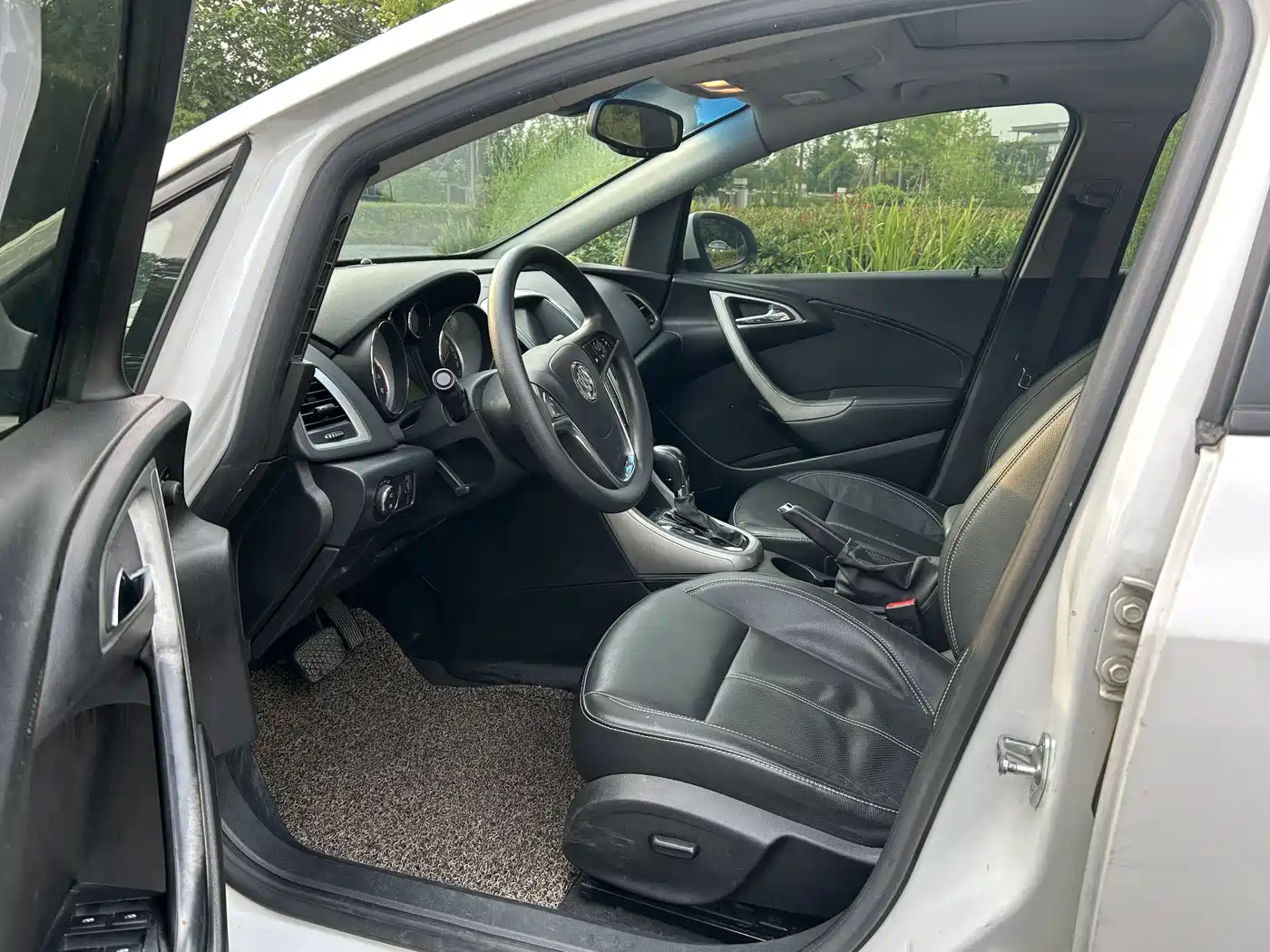 Buick Excelle 2013 GT 1.6L Automatic Fashion Edition фото 7