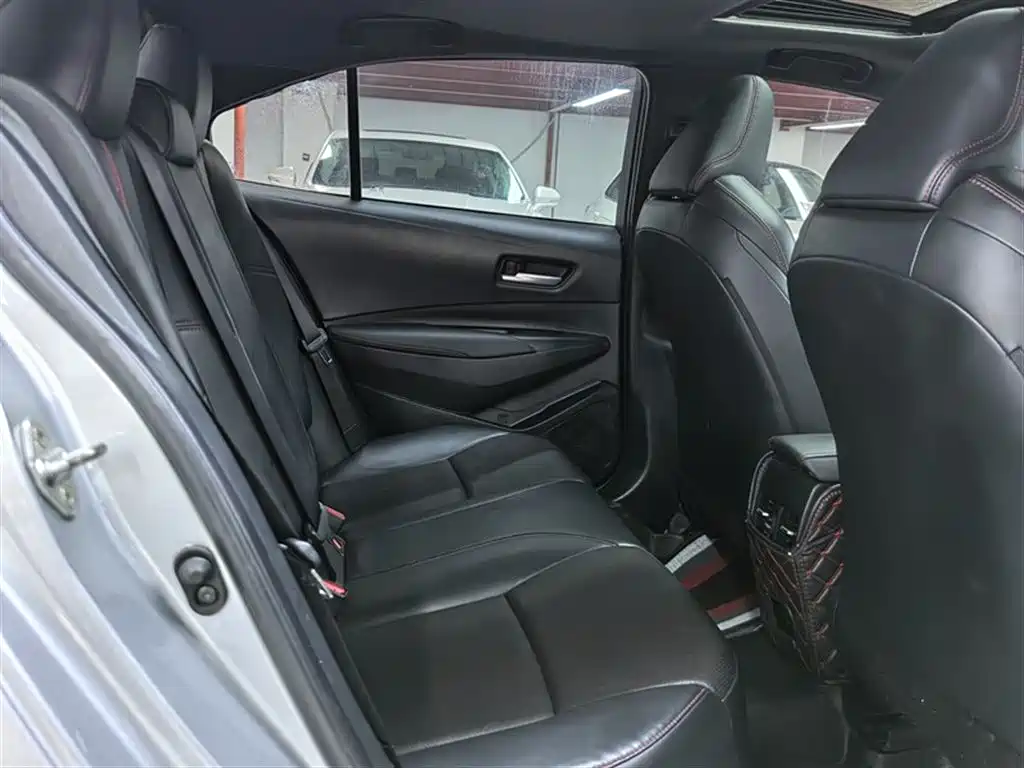 Toyota Levin 2021 185T CVT Sport Edition фото 11