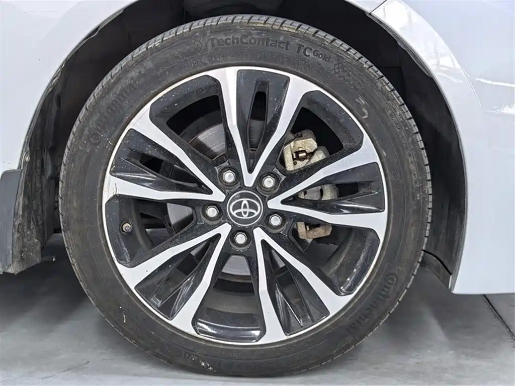 Toyota Levin 2021 185T CVT Sport Edition фото 13