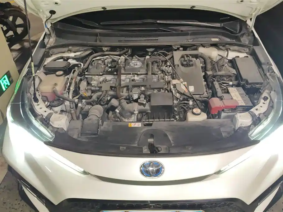 Toyota Levin 2021 Dual Engine 1.8H E-CVT Sport фото 10