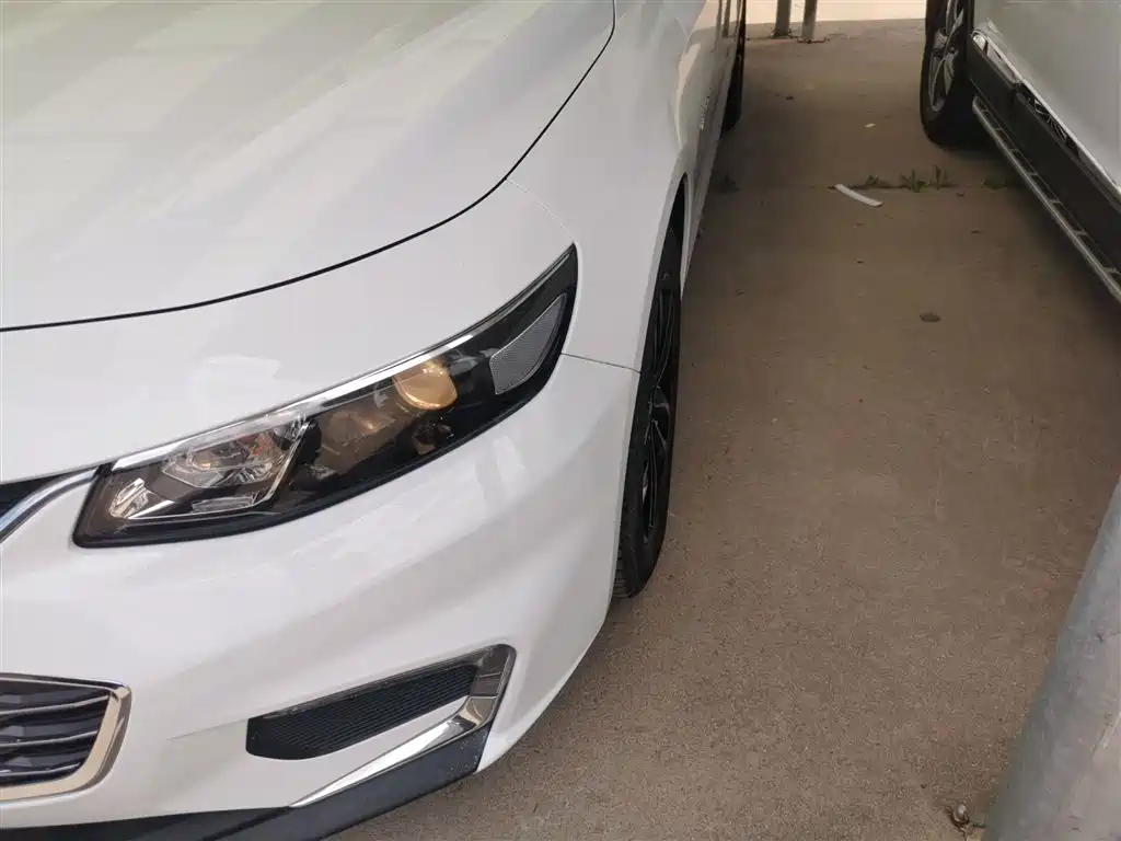 Chevrolet Malibu XL 2017 1.5T Auto Sport Edition фото 18