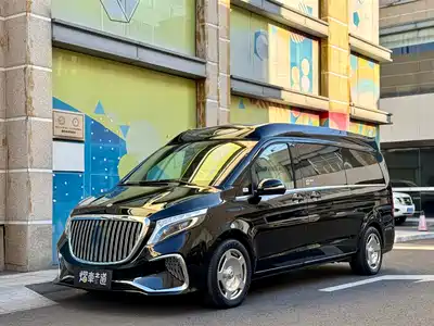 Mercedes-Benz V