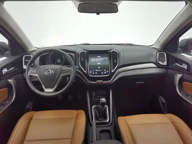 Changan Oshan Changan Oushang CX70 2016 1.6L Manual Luxury — фото 5