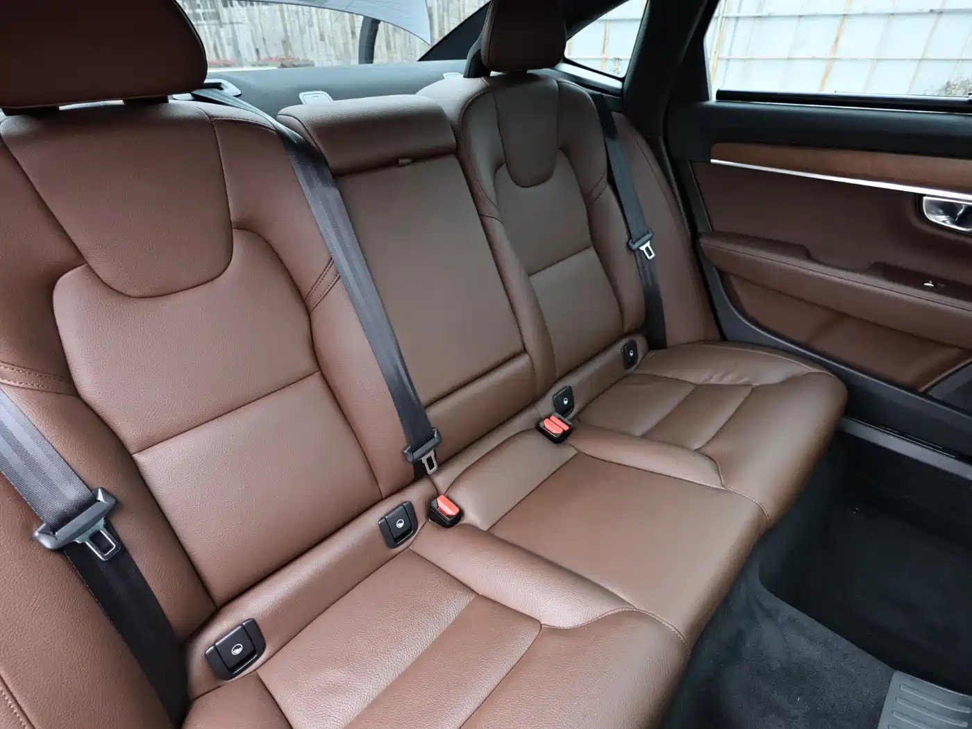 VOLVO S90 PLUG IN HYBRID