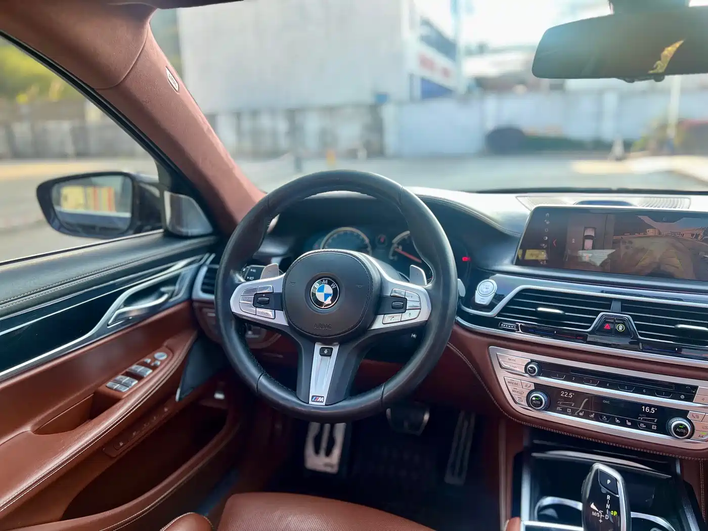 BMW 7 Series 2018 740Li xDrive Premium Type M Sport Package фото 7