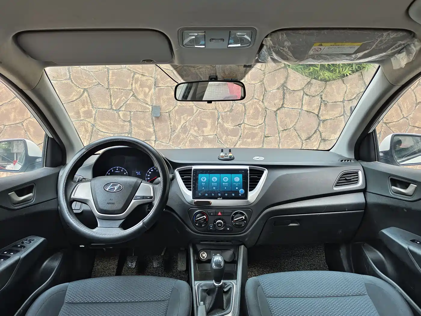 Фото 11 - Hyundai Verna