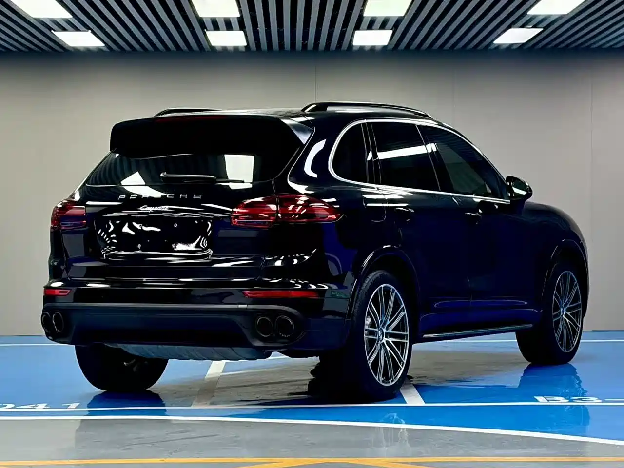 Porsche Cayenne 2016 Cayenne Platinum Edition 3.0T фото 5