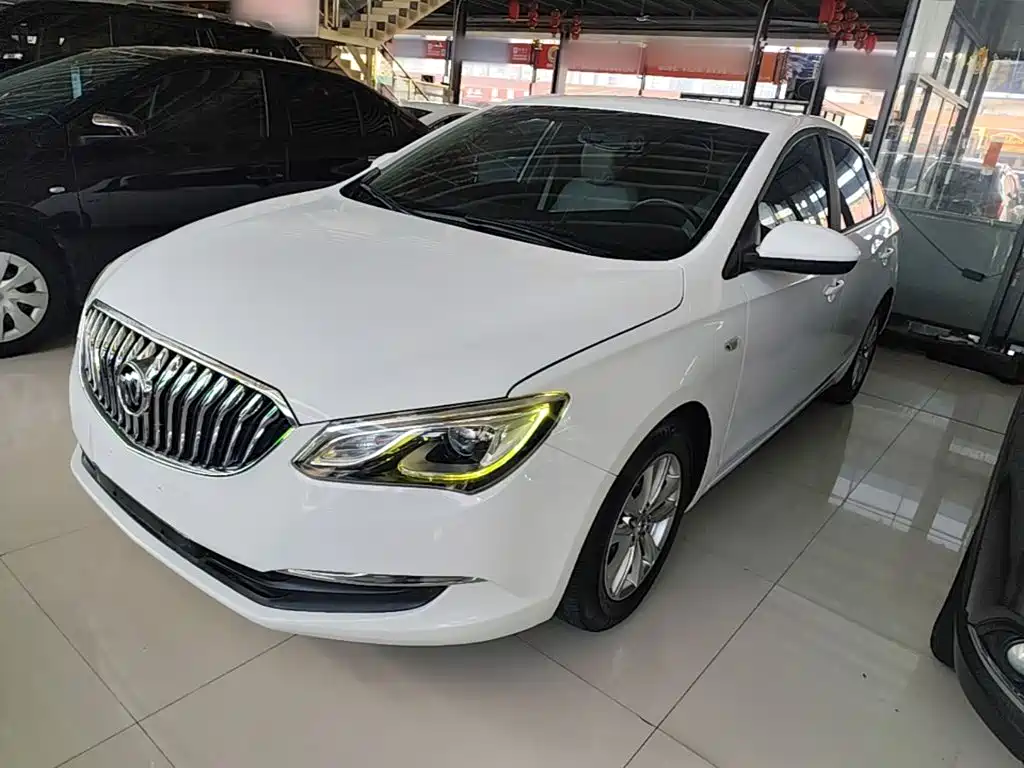 Фото 2 - Buick Excelle