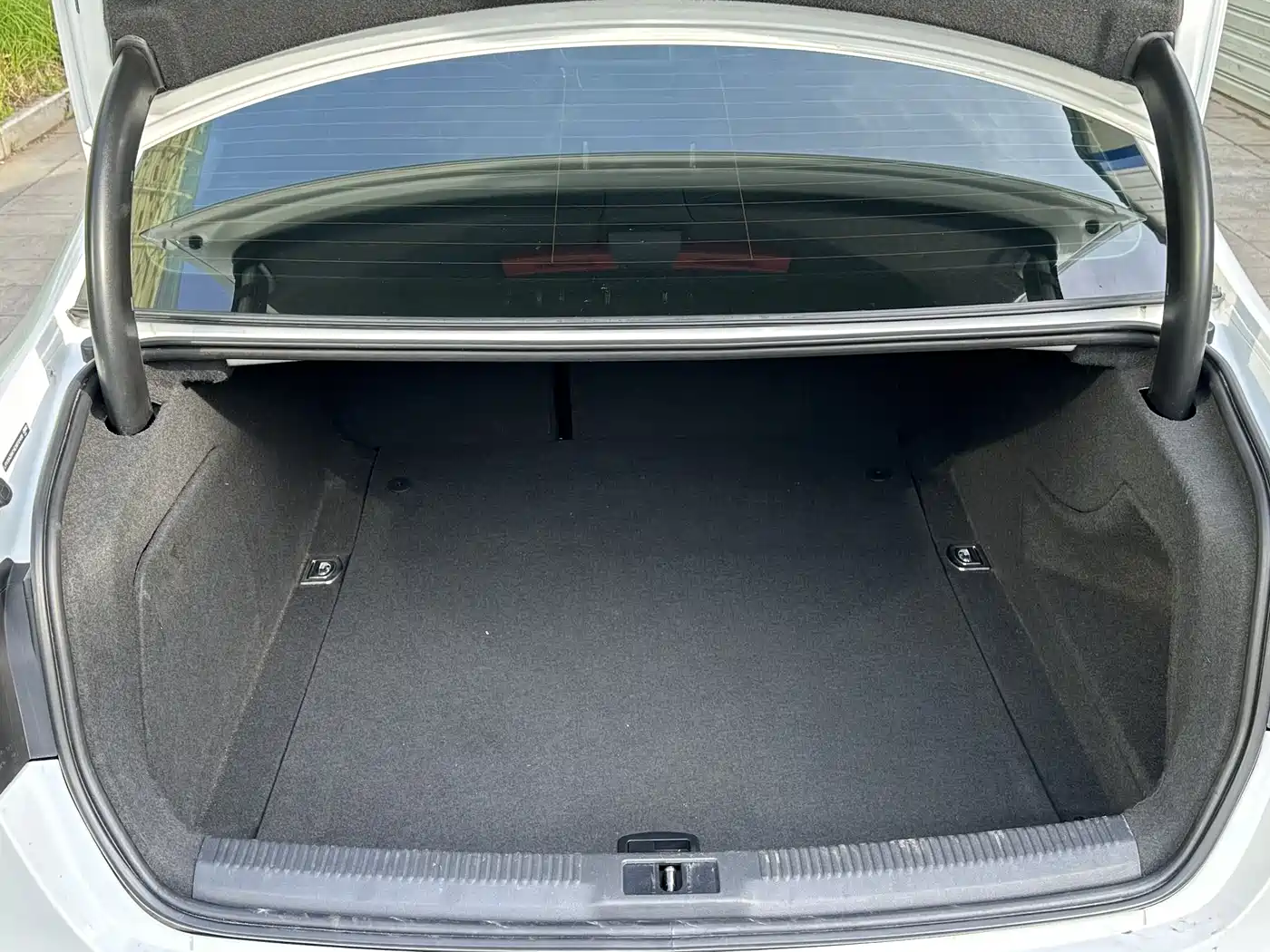 Audi A4L 2015 35 TFSI Auto Comfort фото 16