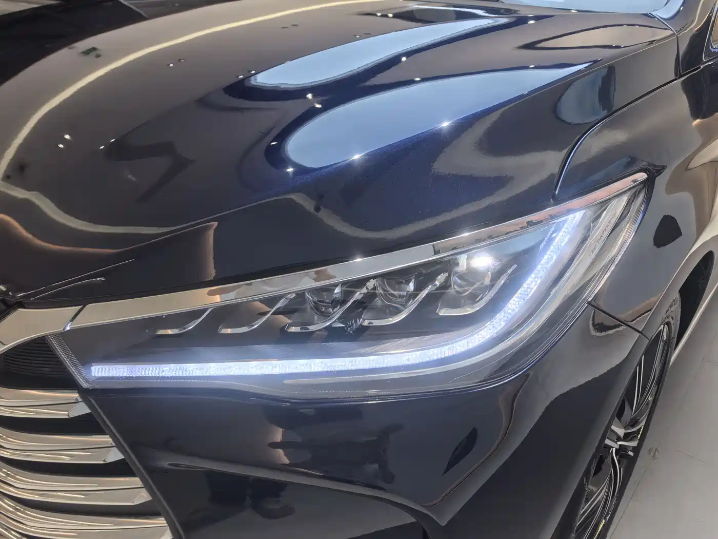 BYD Song MAX New Energy 2019 DM 1.5T Smart Connect Advance 7-seater China VI фото 23