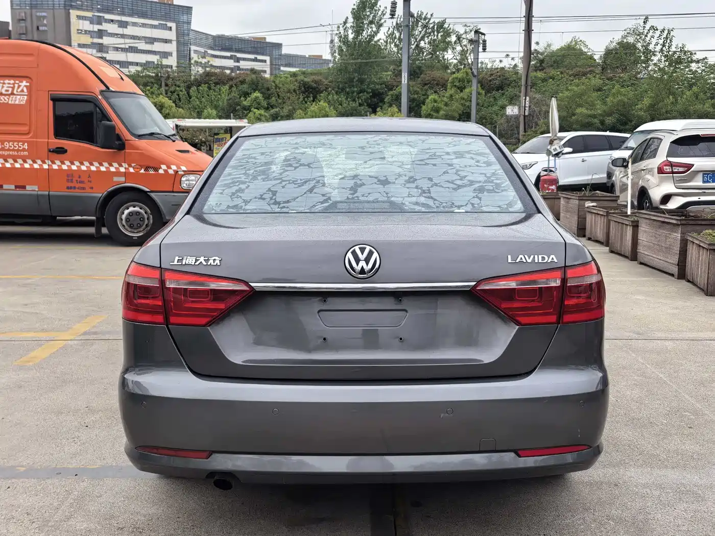Volkswagen Lavida 2013 Facelift Classic 1.6L Automatic Comfort фото 11