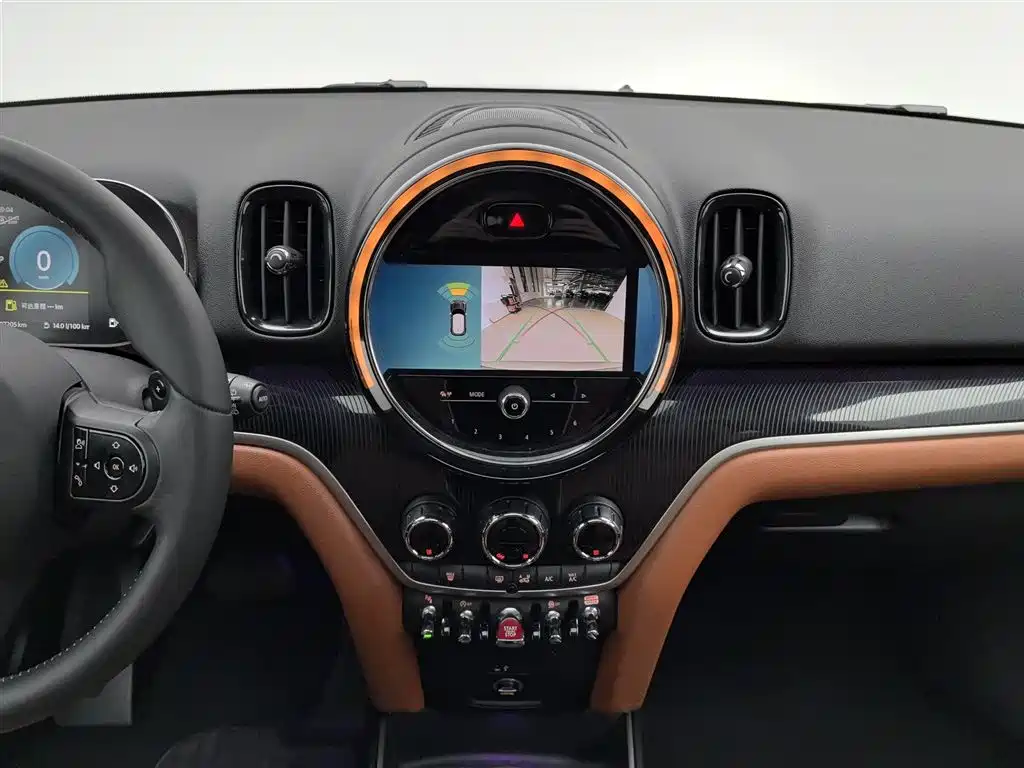 MINI COUNTRYMAN 2023 Second Facelift 2.0T COOPER S ALL4 Connoisseur фото 12