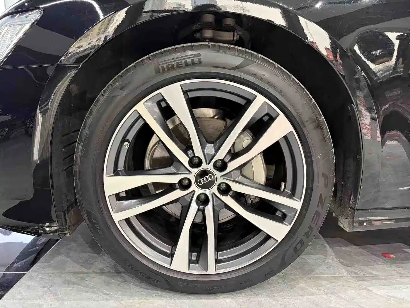 Audi A6L 2023 40 TFSI Luxury Dynamic фото 5