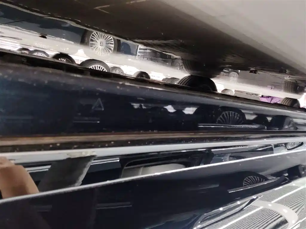 Voyah Auto Voyah Dreamer 2025 PHEV AWD Flagship Kunpeng Edition фото 21